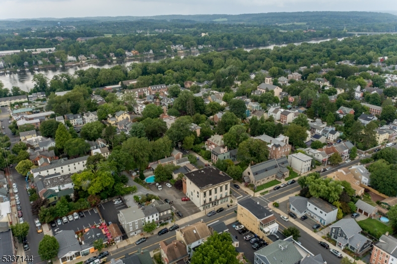 Imbue Bldg - Residential Income