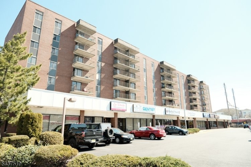 Beautiful and spacious condo in downtown Linden. Commuters delight. Ideally located next to Linden train station with direct access to NYC. Featuring galley kitchen, large living room/ dining room, bedroom, full bathroom and ample closet space. Concierge Service. 2 car parking spaces and 2 elevators. Water, hot water, Trash Disposal and snow removal are included in the HOA fee. The unit offers open floor plans and a secured balcony. Spectacular view from balcony. Low taxes.