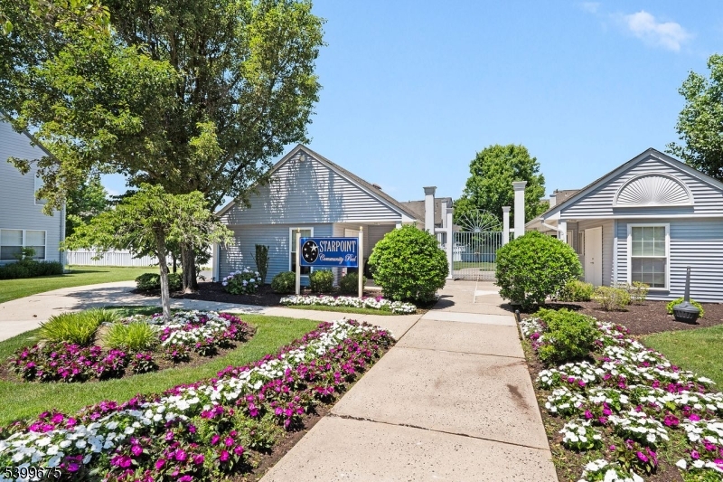 Starpoint - Residential Lease