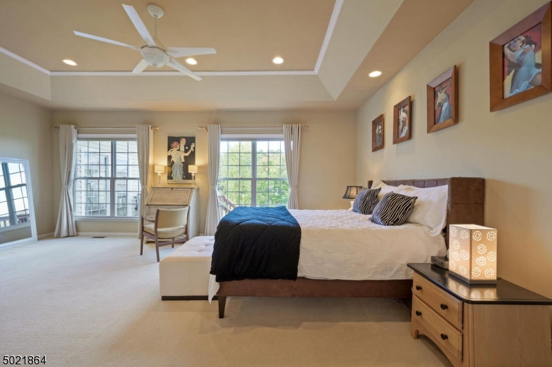 SOMERSET RUN - Residential