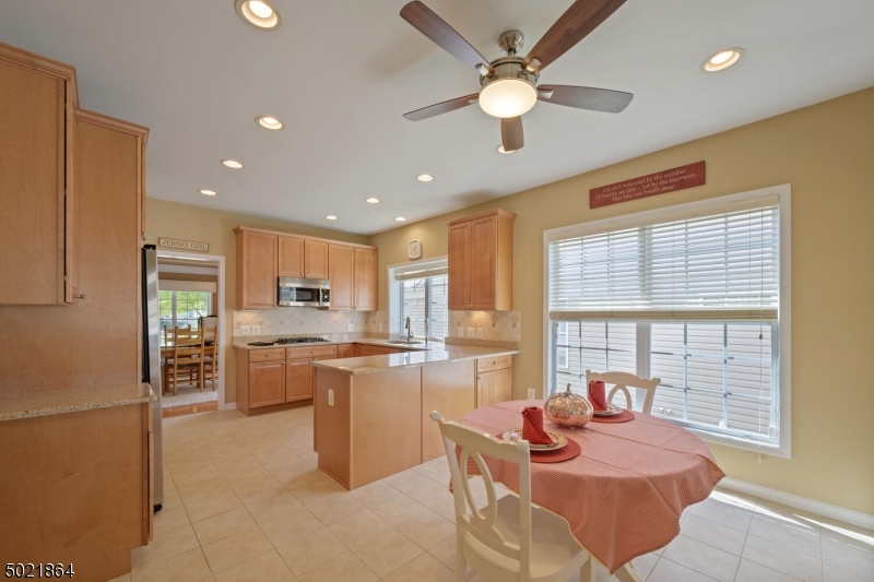 SOMERSET RUN - Residential