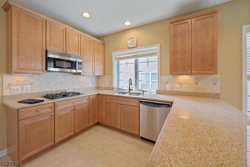SOMERSET RUN - Residential