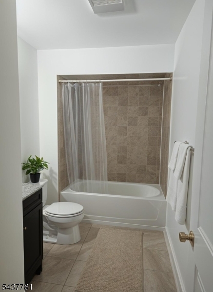 VAUXHALL - Residential Lease