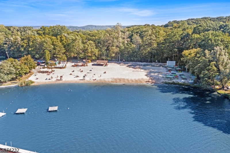 White Meadow Lake - Residential Lease