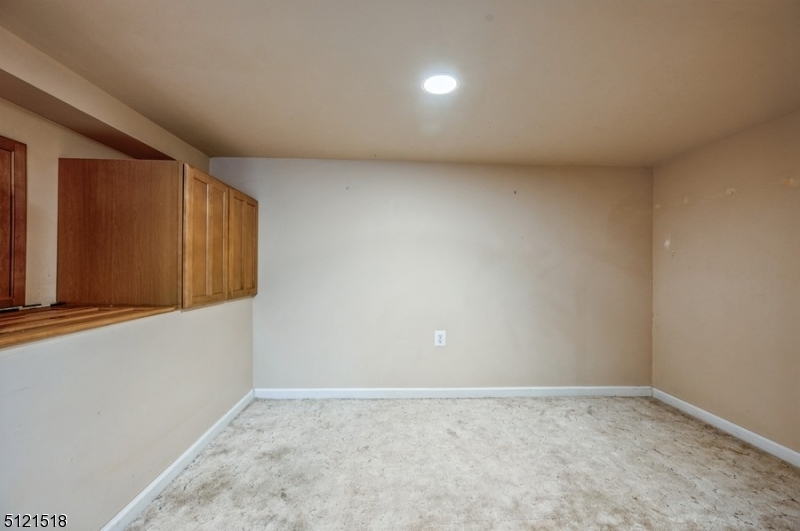 Hill Section - Residential