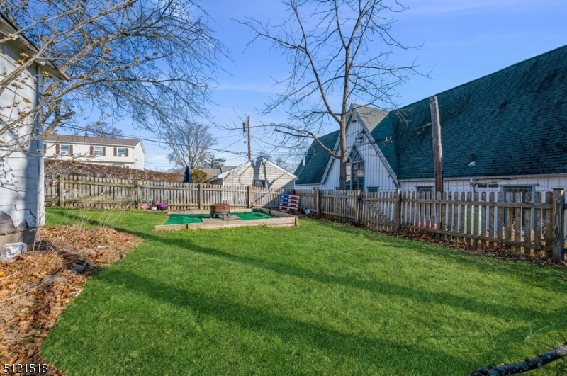 Hill Section - Residential