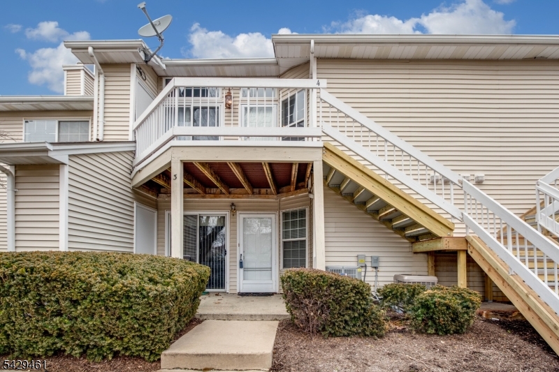 Mayfield - The Hills - Residential