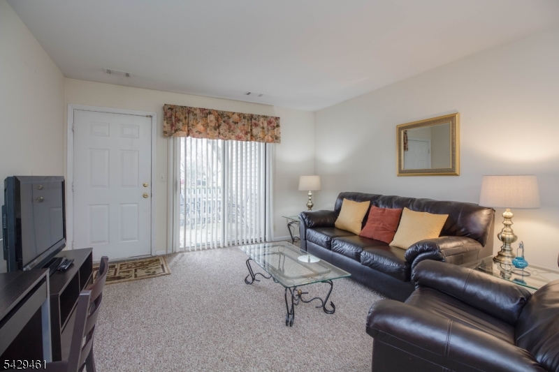 Mayfield - The Hills - Residential