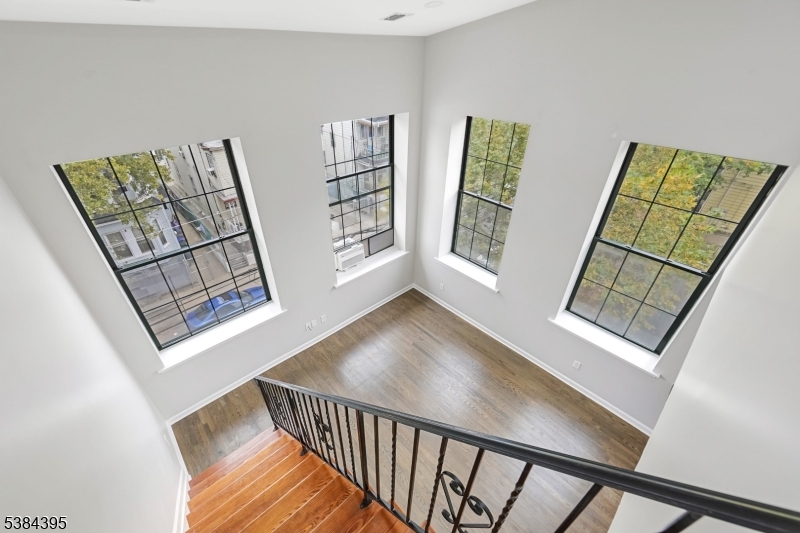 Hamilton Heights Condo - Residential