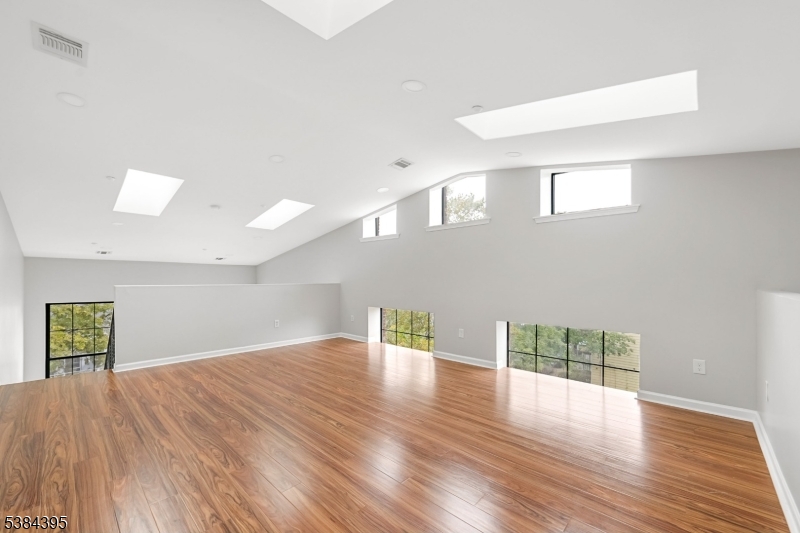 Hamilton Heights Condo - Residential