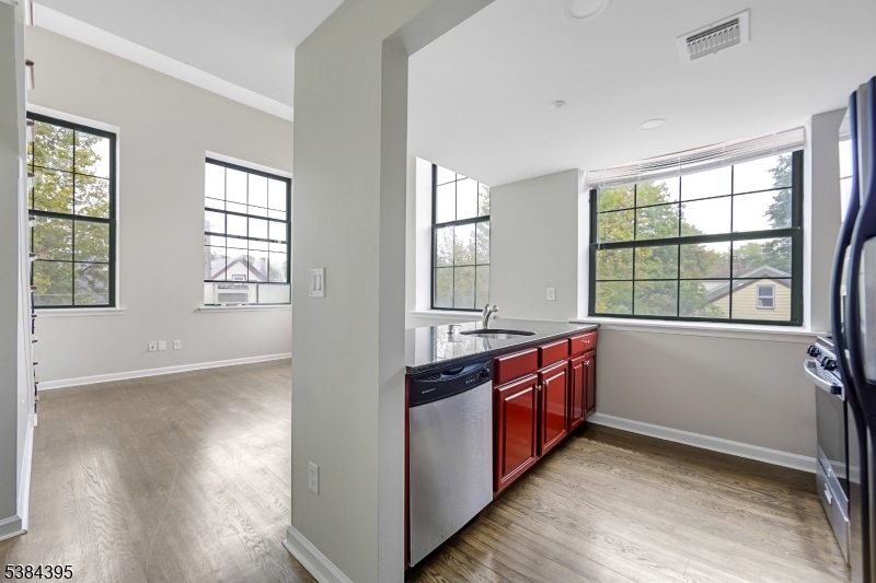 Hamilton Heights Condo - Residential