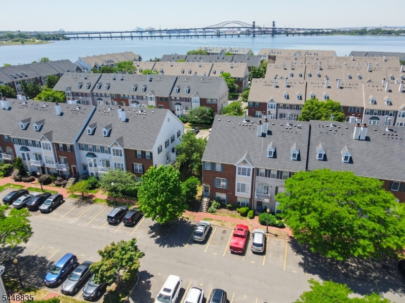 Society Hill - Residential