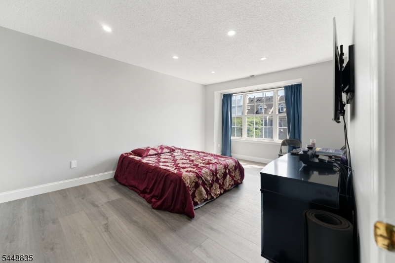 Society Hill - Residential