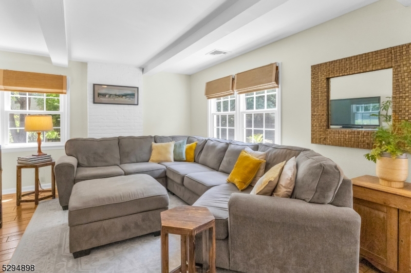 Schooleys Mtn - Residential