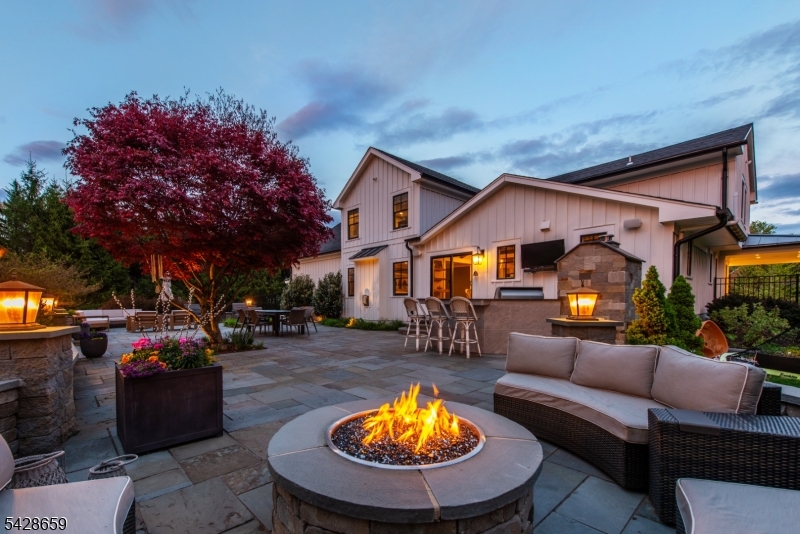 Valhalla Ridge - Residential