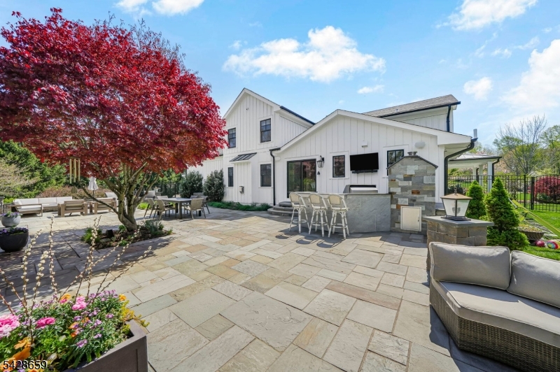 Valhalla Ridge - Residential