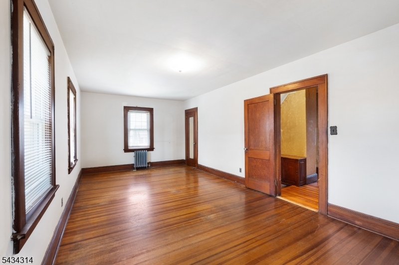 Silver Lake - Residential