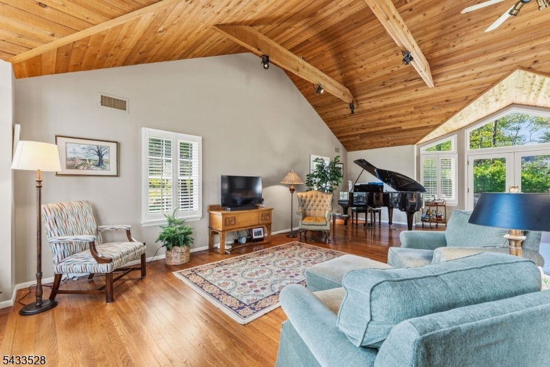 Cedar Knolls - Residential