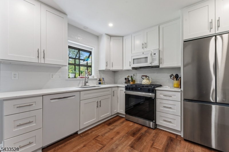 Cedar Knolls - Residential