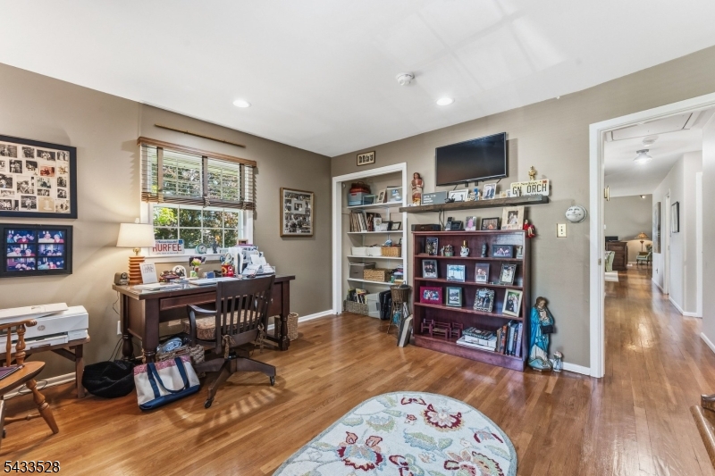 Cedar Knolls - Residential