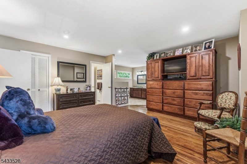 Cedar Knolls - Residential