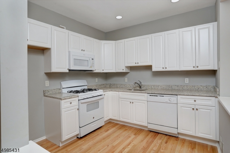 glenmont - Residential