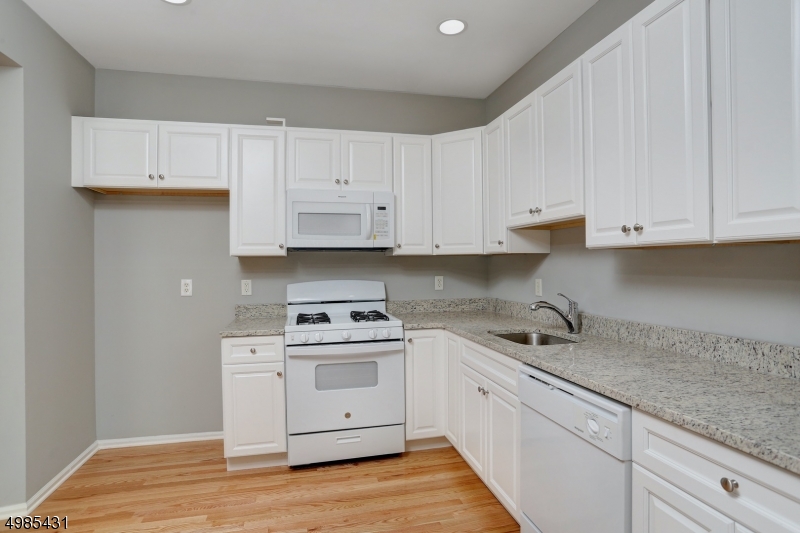 glenmont - Residential