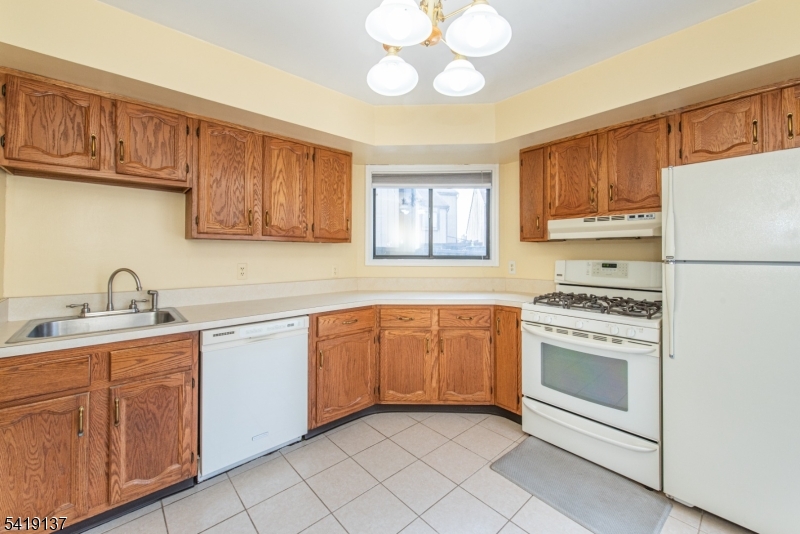 Hastings Square - Residential