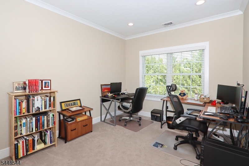 Clover Court - Residential