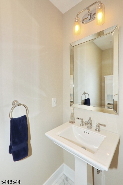 Clover Court - Residential