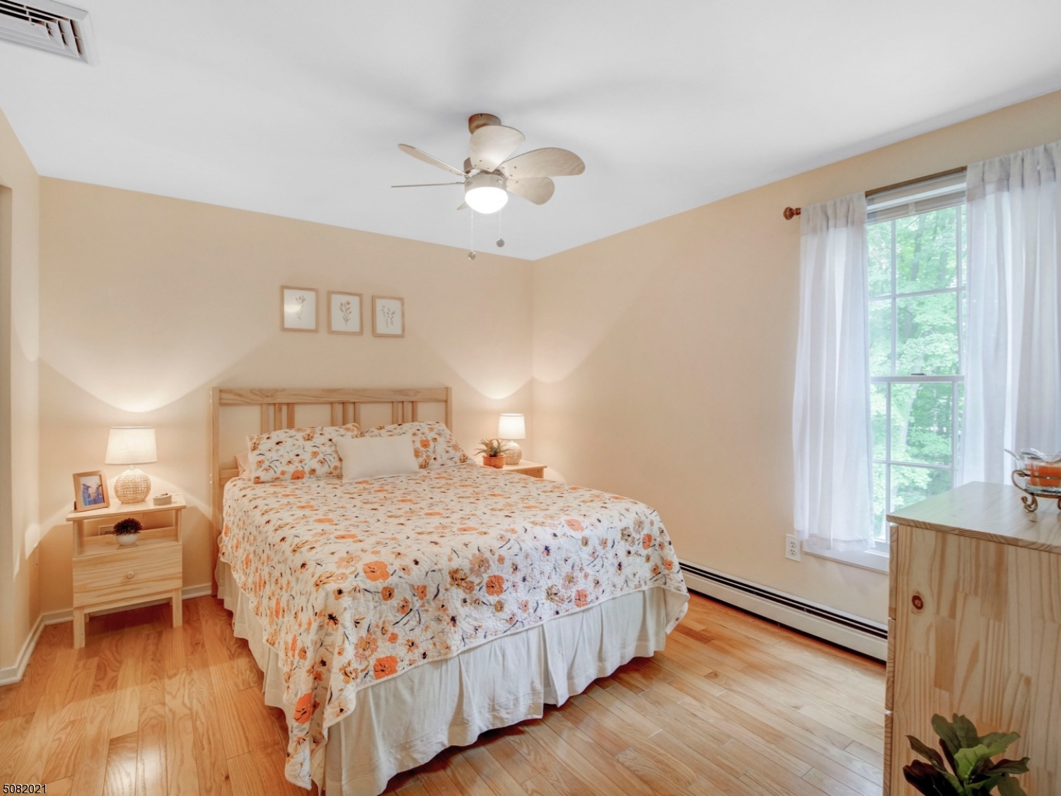 WHITE MEADOW LAKE - Residential