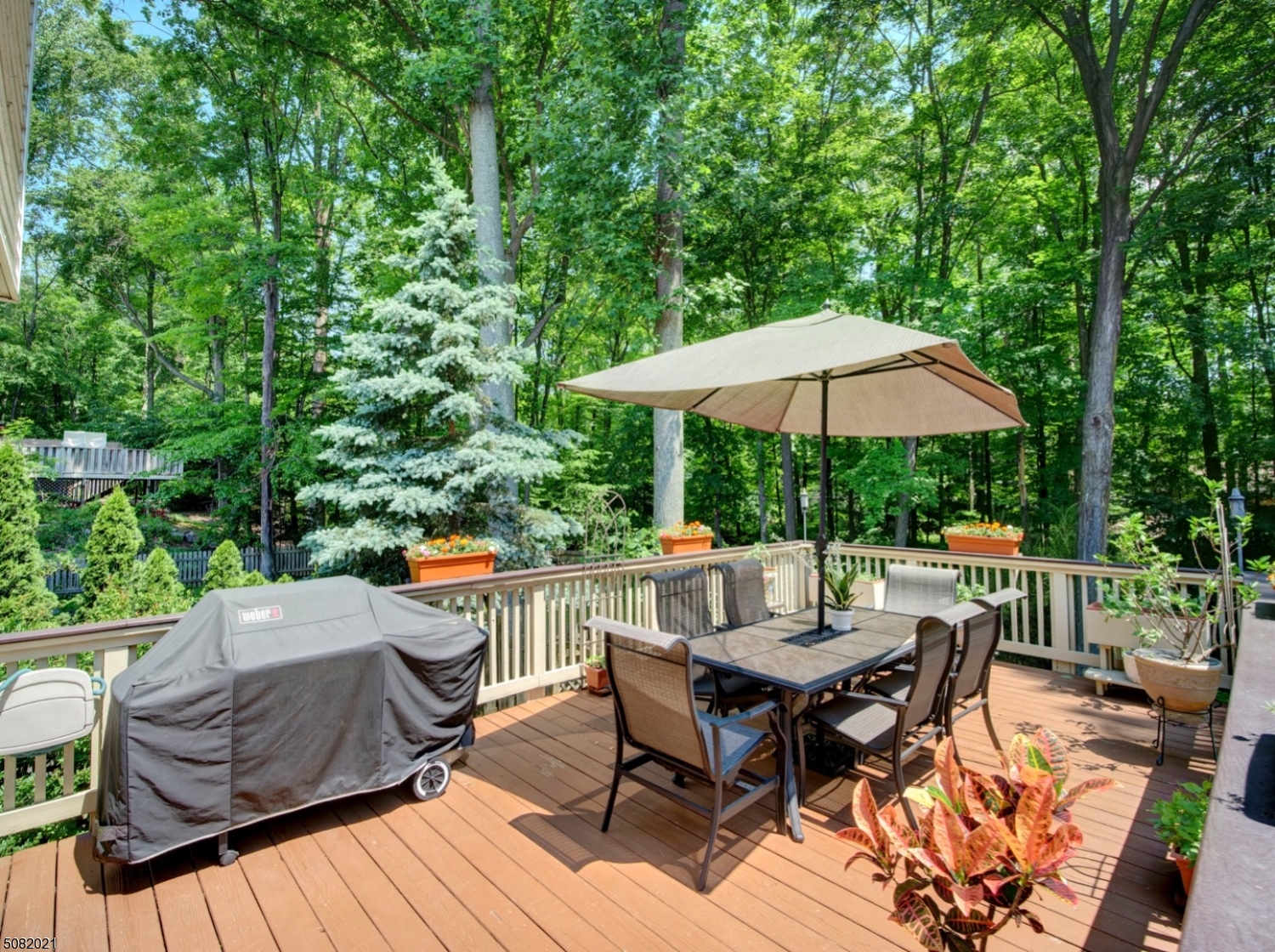 WHITE MEADOW LAKE - Residential