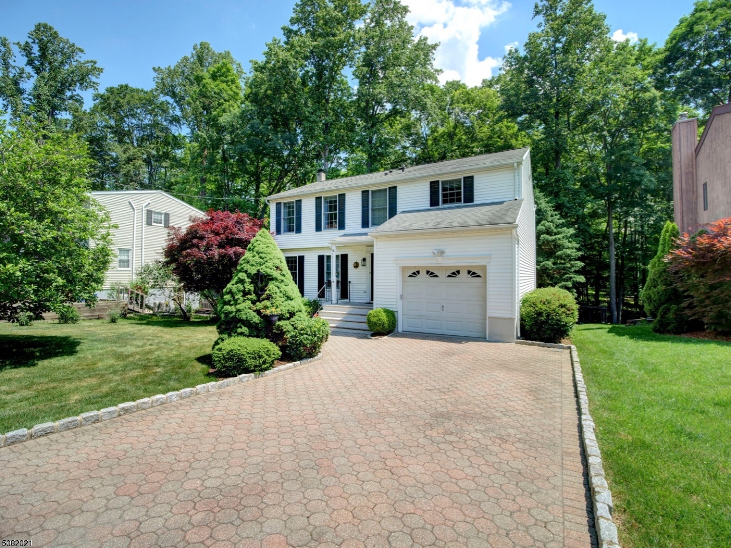 WHITE MEADOW LAKE - Residential