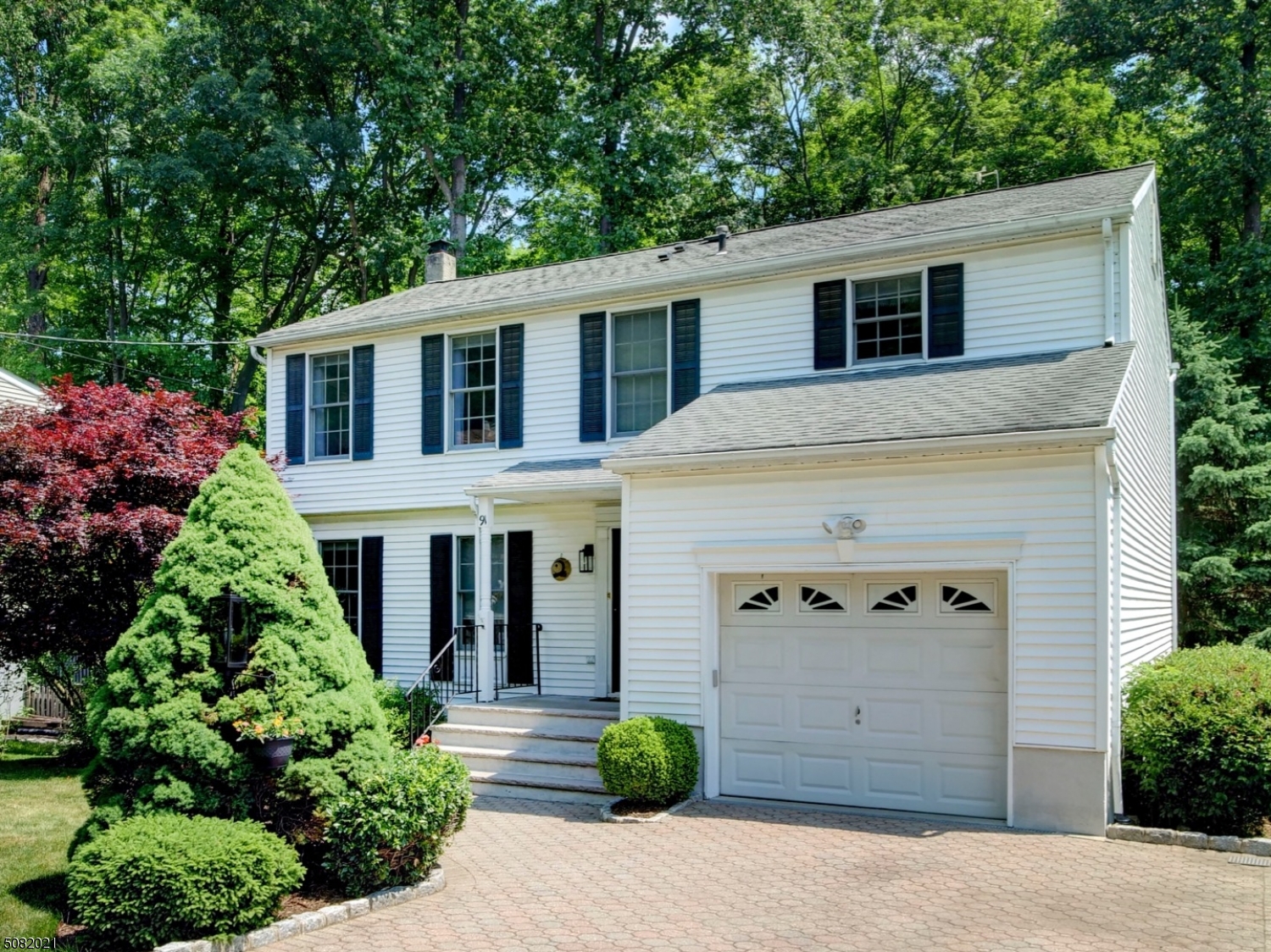 WHITE MEADOW LAKE - Residential