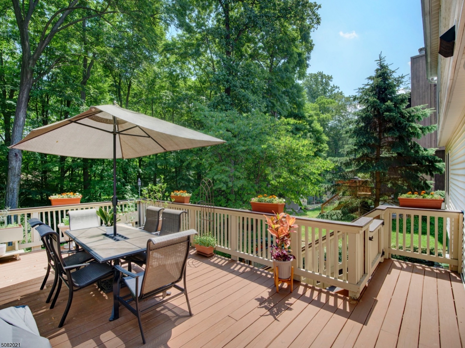 WHITE MEADOW LAKE - Residential