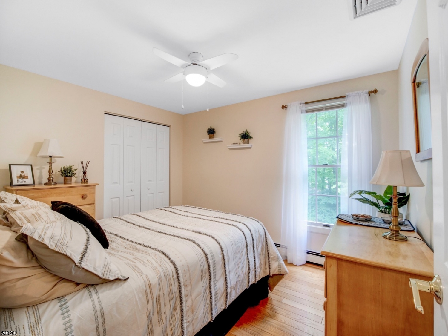 WHITE MEADOW LAKE - Residential