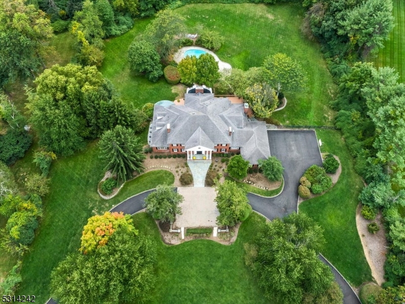 New Vernon - Residential