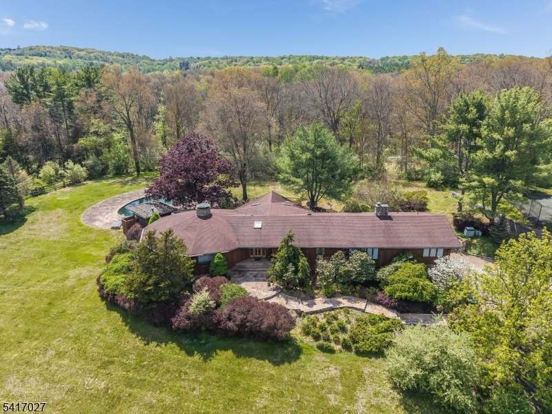 SUNNYSIDE - Residential