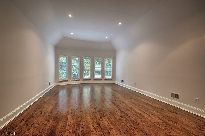 Bernardsville Mountain - Residential