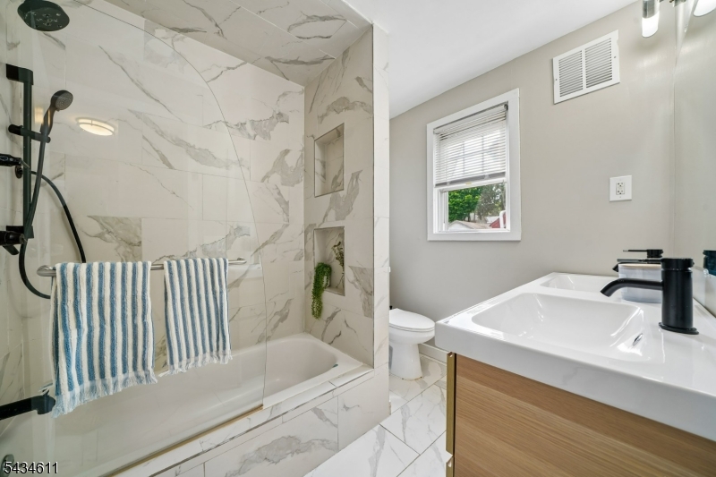 Lourdes - Residential