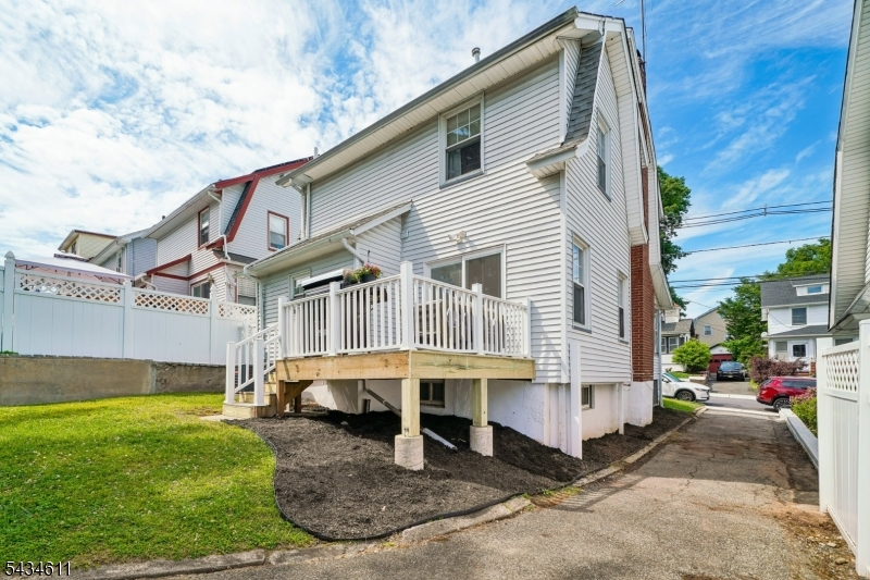 Lourdes - Residential