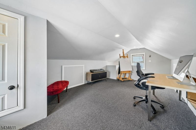 Lourdes - Residential