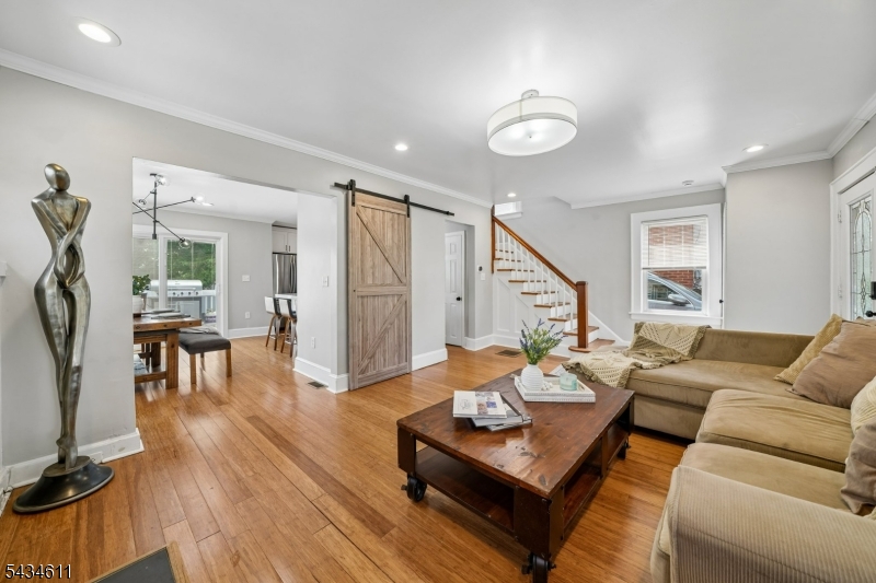 Lourdes - Residential