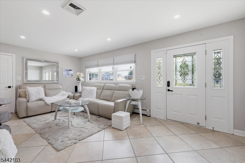Colonial Gardens - Residential