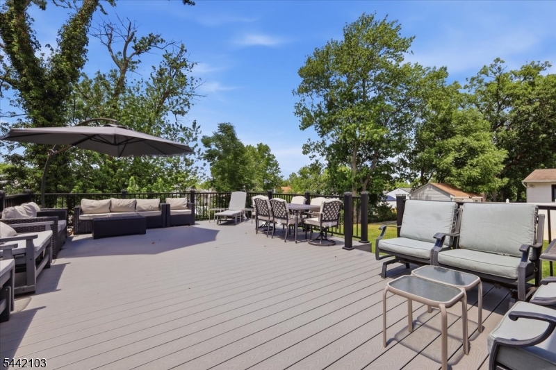 Colonial Gardens - Residential