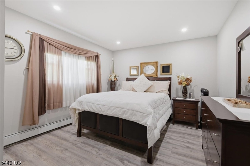 Colonial Gardens - Residential