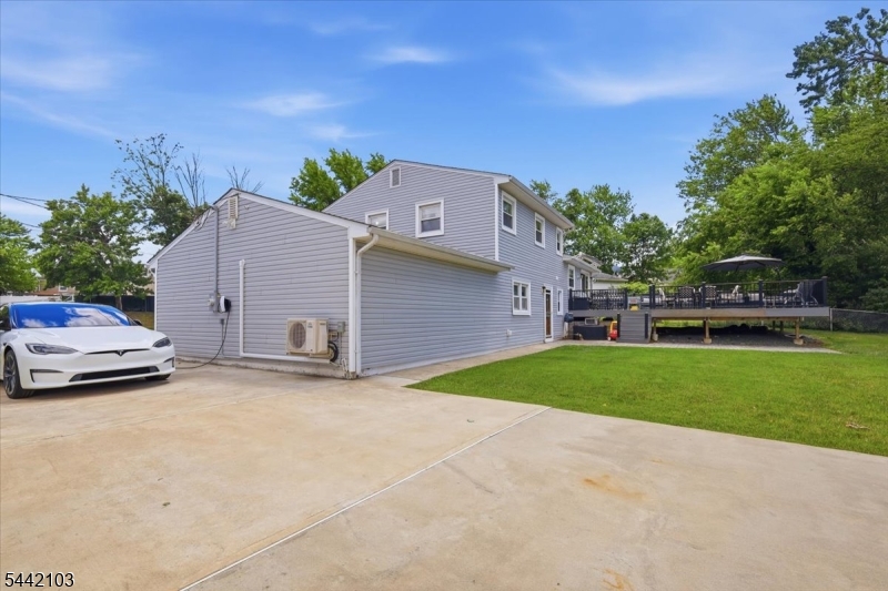 Colonial Gardens - Residential