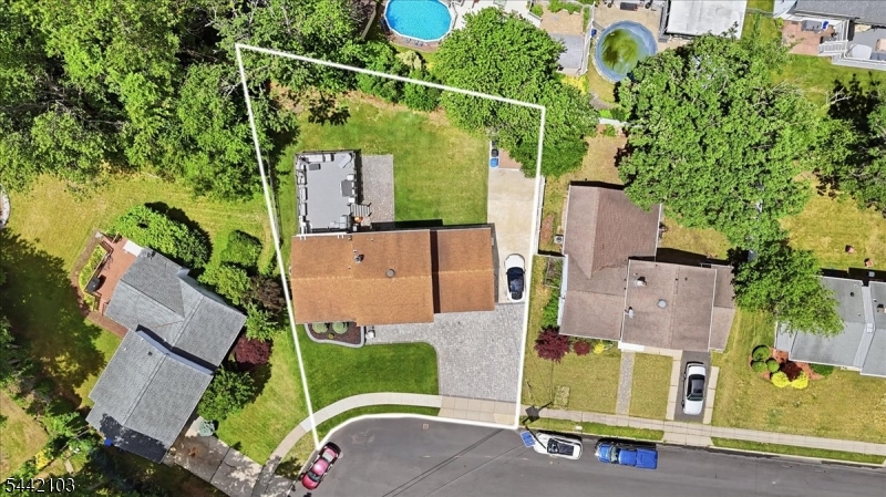 Colonial Gardens - Residential