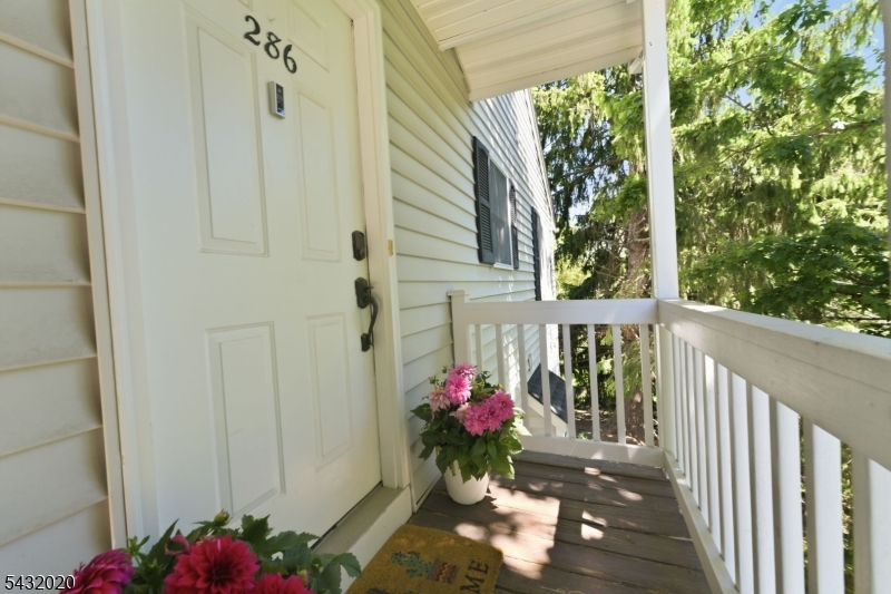 Hunters Crossing - Residential