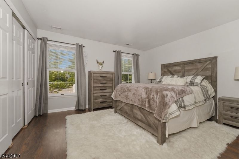 Hunters Crossing - Residential